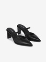 Calvin Klein Padded Curved Stil Mule Pump Körömcipő