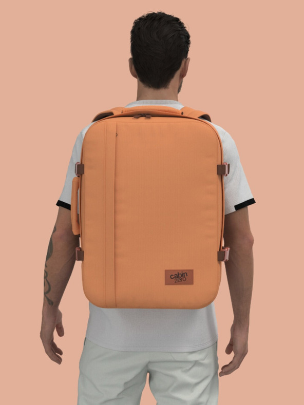 CabinZero Classic 44L Gobi Sands Hátizsák Barna termék 2. képe