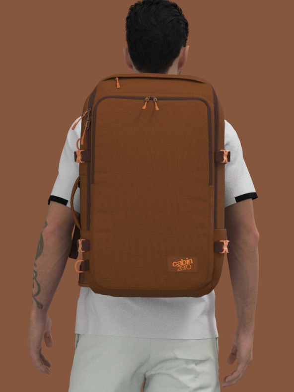 CabinZero Adv Pro 42L Saigon Coffee Hátizsák Barna termék 2. képe