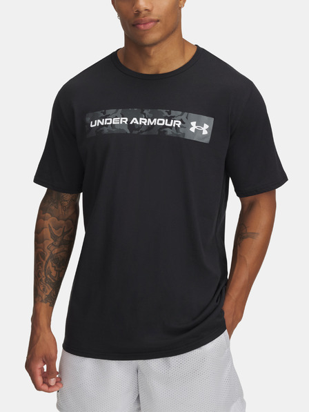 Under Armour UA Camo Chest Stripe SS Póló