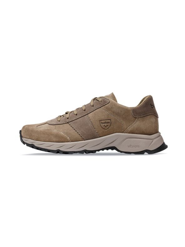 Vasky Botas Nordic Brown - Férfi bőr kültéri tornacipő / csizma barna cseh gyártás Zlínből