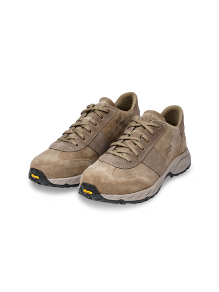 Vasky Botas Nordic Brown - Férfi bőr kültéri tornacipő / csizma barna cseh gyártás Zlínből